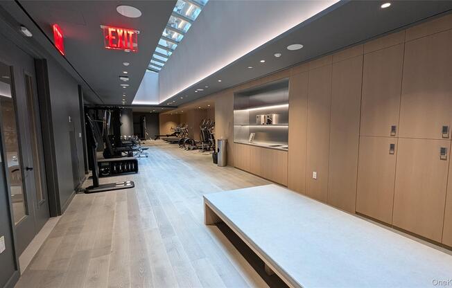 1 bed, 1 bath, 552 sqft, $6,200, Unit 21A