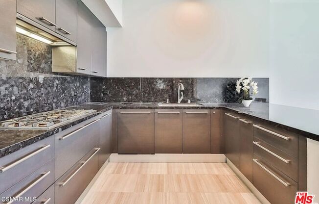 2 beds, 2.5 baths, 1,790 sqft, $8,500, Unit 34D