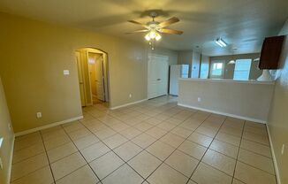 3 beds, 2 baths, 1,178 sqft, $925, Unit Apt A