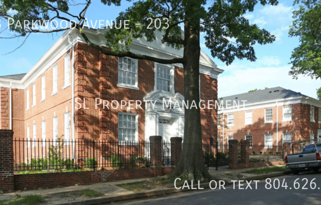 3003 PARKWOOD AVE