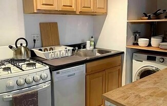 3 beds, 1 bath, $5,095, Unit 2