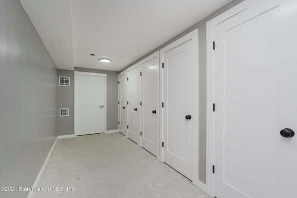 2 beds, 1 bath, 3,300 sqft, $2,700, Unit 3