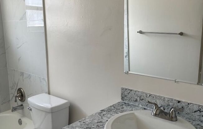 2 beds, 2 baths, 900 sqft, $2,250, Unit 252#03