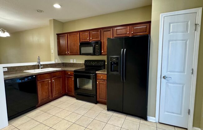 Nice Town home style condo for rent in Bartram park!