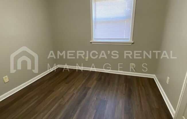 3 beds, 2 baths, $1,195