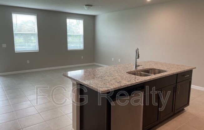 1021 DESERT CANDLE DR
