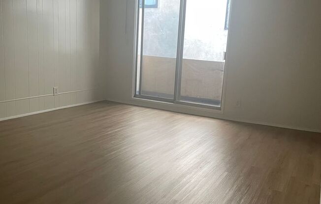 Elm 320