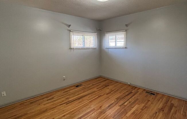 3 beds, 1 bath, $1,750