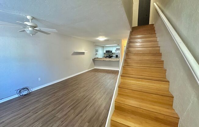 Spacious 2BR/2.5BA Townhome in Mill Run