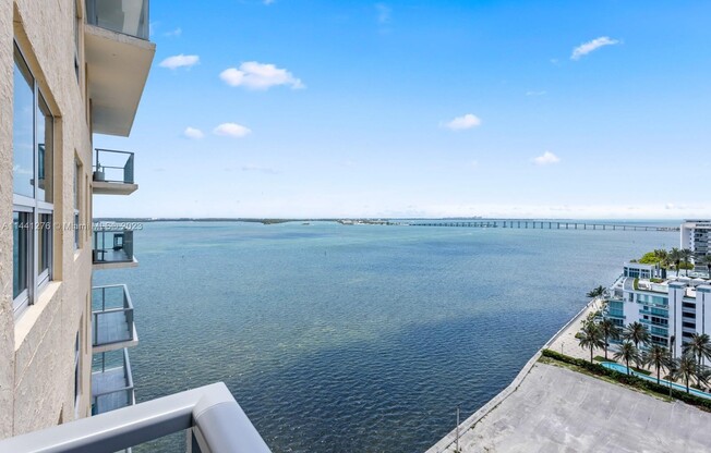 1155 Brickell Bay Dr