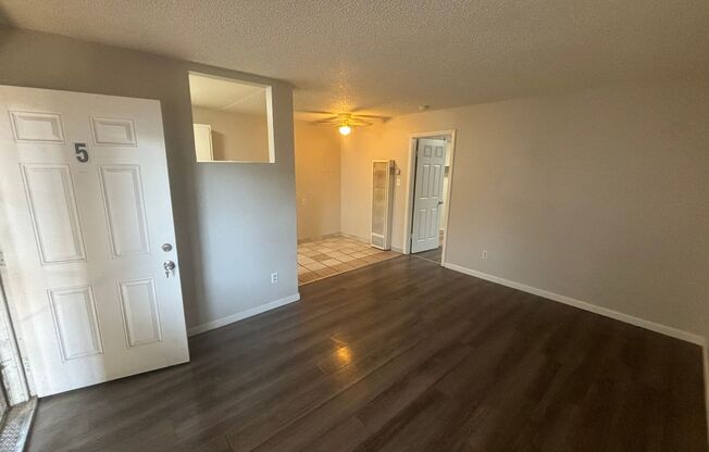 1 bed, 1 bath, 543 sqft, $1,250, Unit Apartment 05