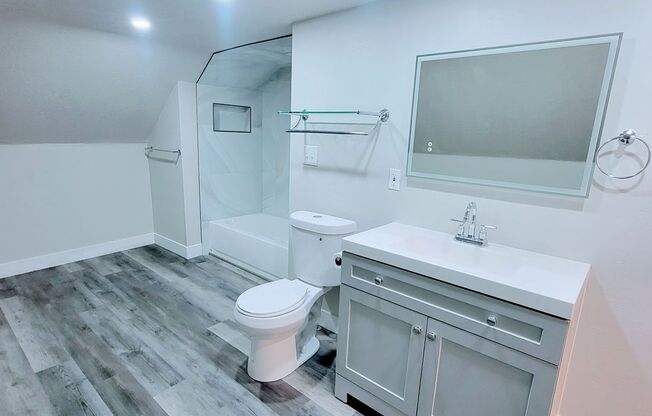 4 beds, 3 baths, $2,695