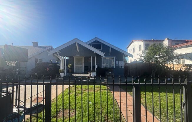 3540 & 3540 1/2 6th St