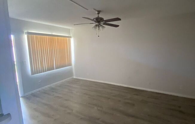 1 bed, 1 bath, 700 sqft, $1,725, Unit 14