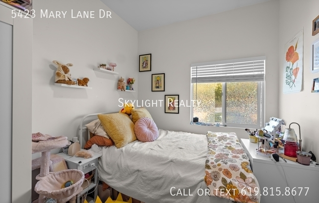 5423 MARY LN DR