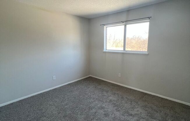 2 beds, 1 bath, $800, Unit 3520 Apt 3