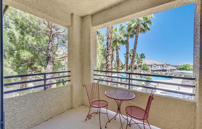 Beautiful 1 bedroom condo located in Summerlin North Gated Community