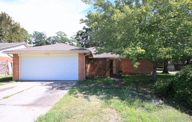 4 beds, 2 baths, $1,695