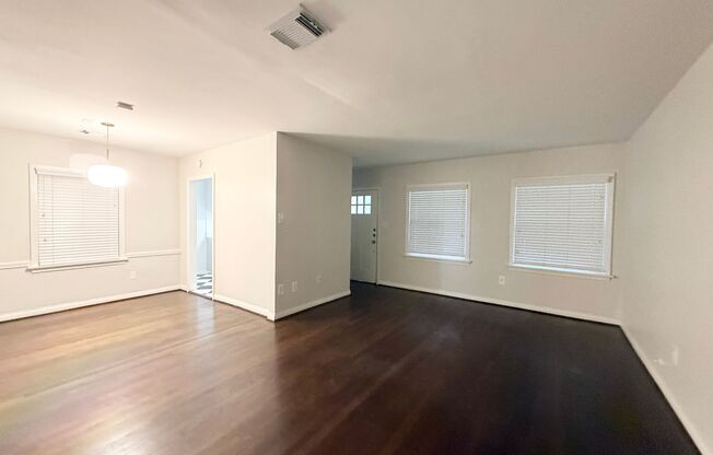 Adorable 3/1/2 w Sun Room near the Menil Collection,