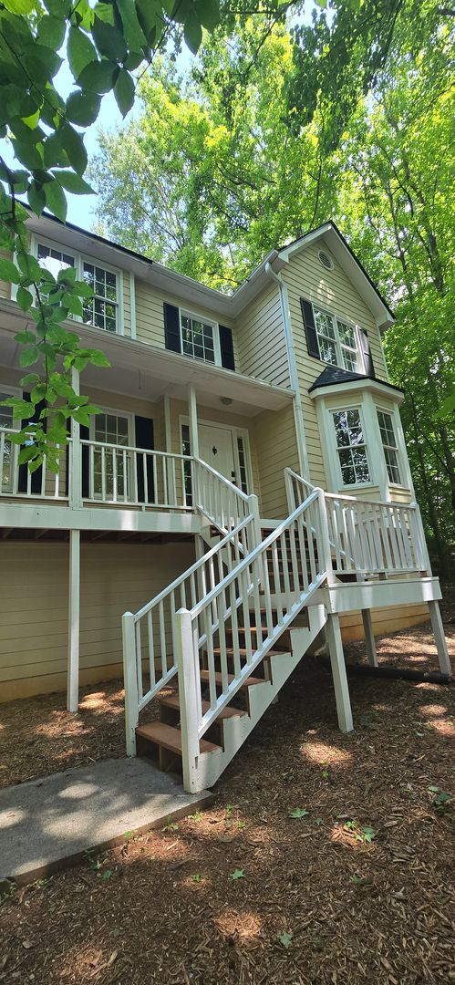 Private Wooded Lot!