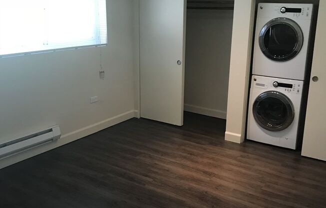 1 bed, 1 bath, 665 sqft, $1,595