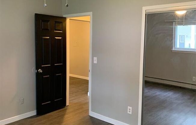 1 bed, 1 bath, 799 sqft, $999, Unit Unit 3