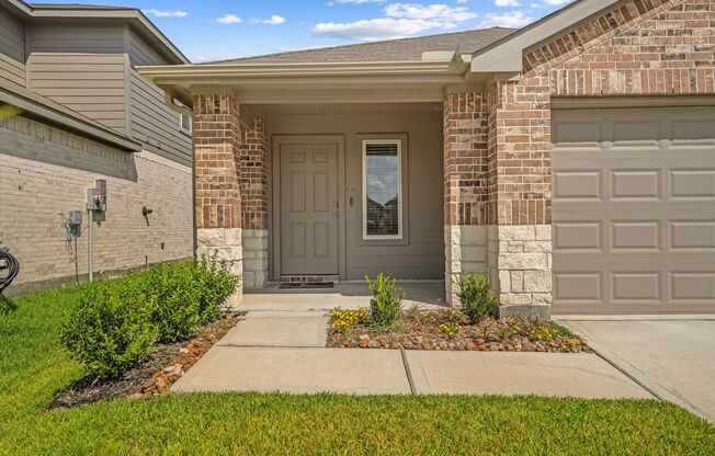 Wonderful New 3 Bed / 2 Bath Single-Story in Spring