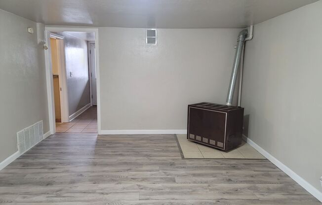 1 bed, 1 bath, 600 sqft, $875