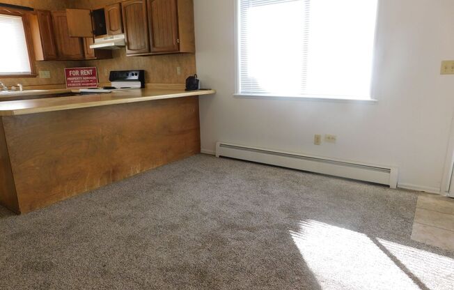 3 beds, 2 baths, $1,800