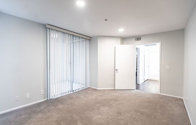 1 bed, 1 bath, 850 sqft, $2,448, Unit 104