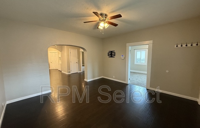 4079 4 AVE