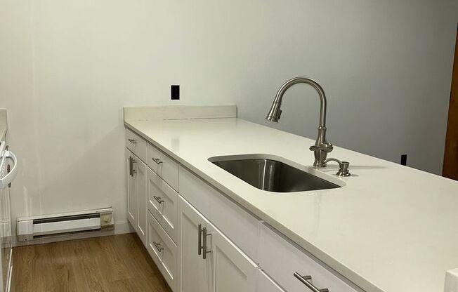 7307 Bainbridge Pl SW