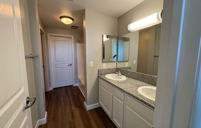 2 beds, 2 baths, 1,098 sqft, $2,558, Unit 1 205