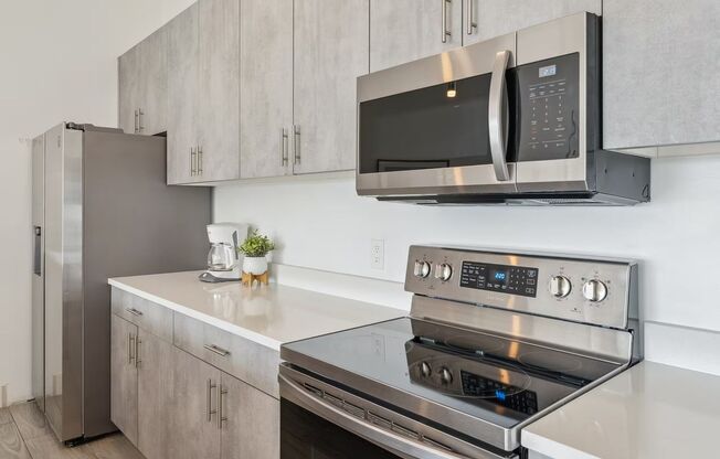1 bed, 2 baths, $1,799, Unit 416