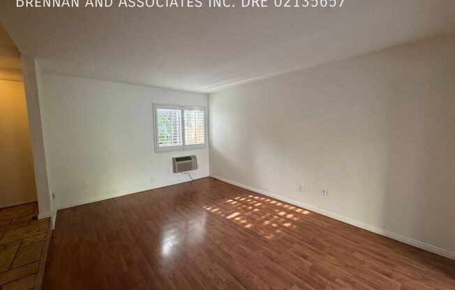 7962 Mission Center Ct Unit J