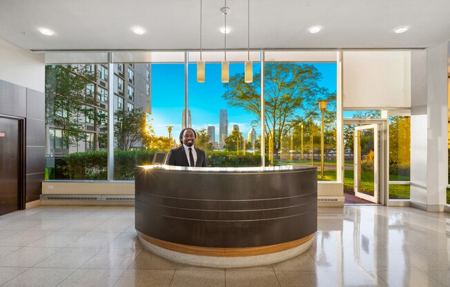 1 bed, 1 bath, 734 sqft, $5,099, Unit 35E