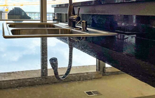 2 beds, 2 baths, $2,499, Unit 2105