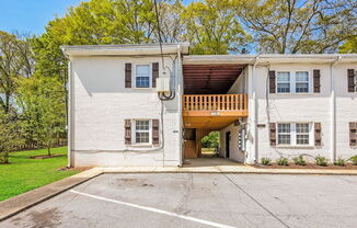 210 Kirkwood Road NE