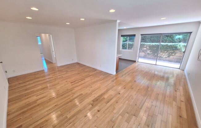 1515 S. Beverly Glen Blvd