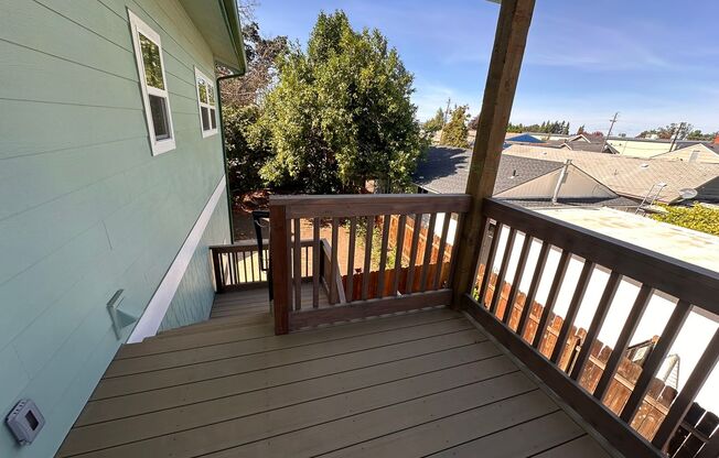 2 beds, 1 bath, $1,750