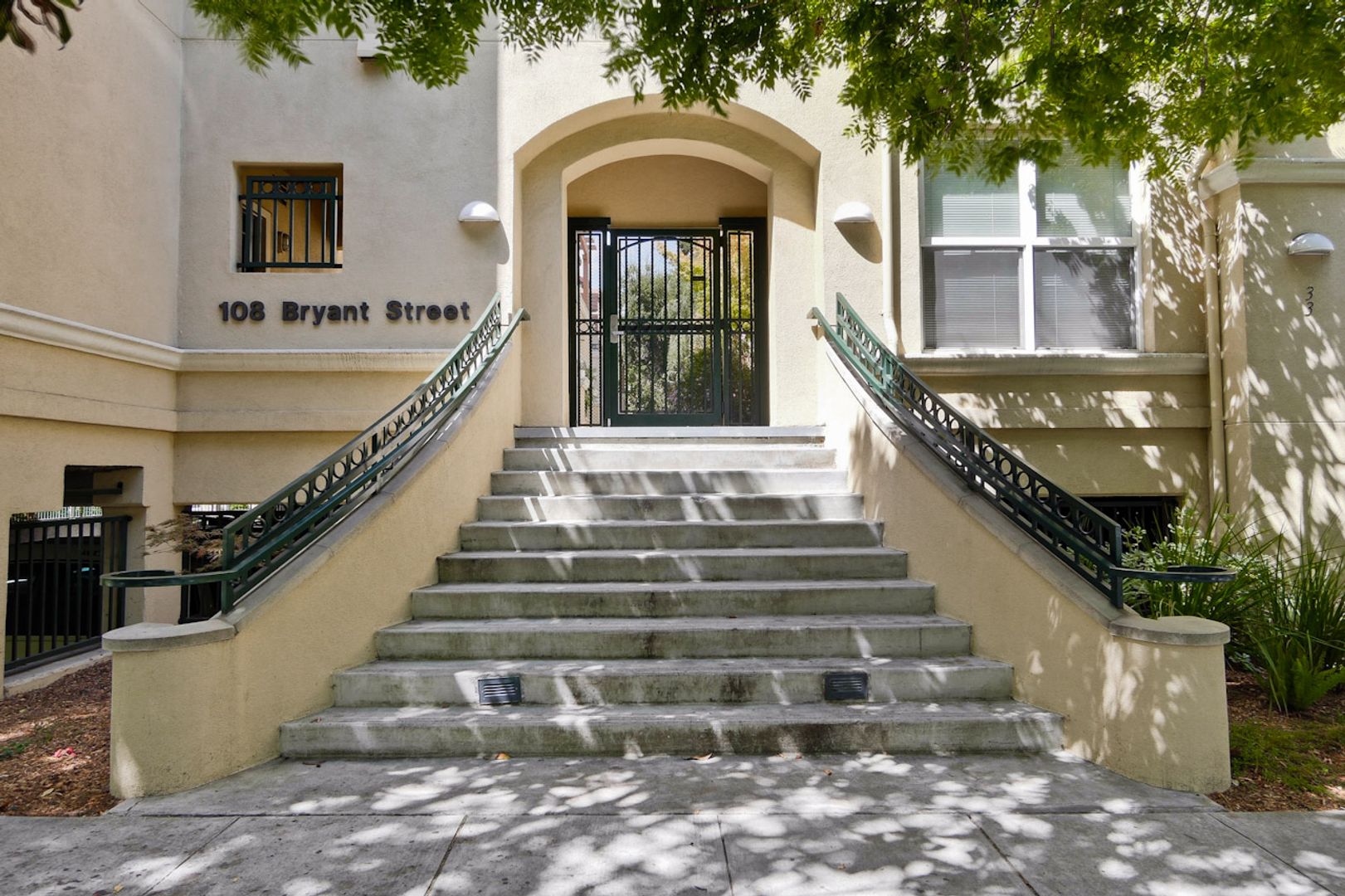 Downtown Mountain View l Stylish Home
