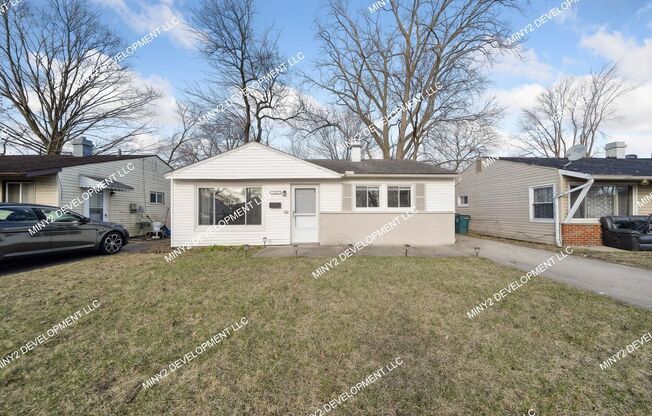 Completely Updated 3-Bedroom, 1-Bath Ranch on Blackstone in Oak Park
