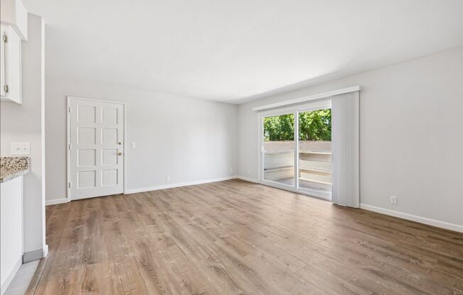 2 beds, 1 bath, 760 sqft, $1,395