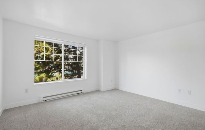 2 beds, 2 baths, 950 sqft, $1,700, Unit 27