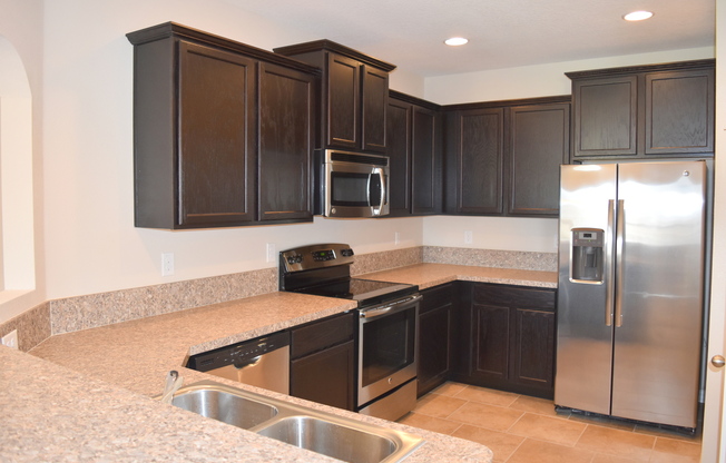 2116 Betsy Ross Ln
