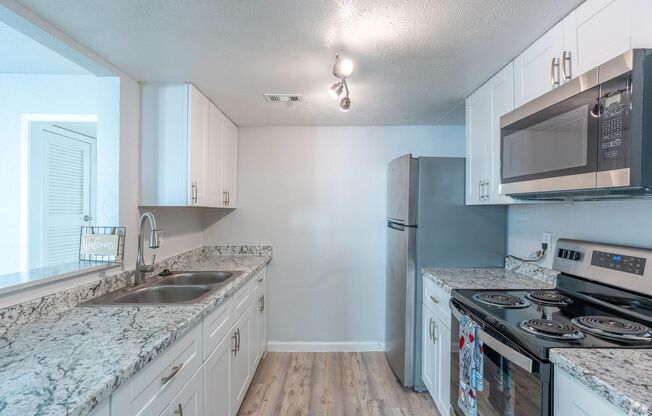 2 beds, 2 baths, 1,240 sqft, $1,245, Unit 6612-08