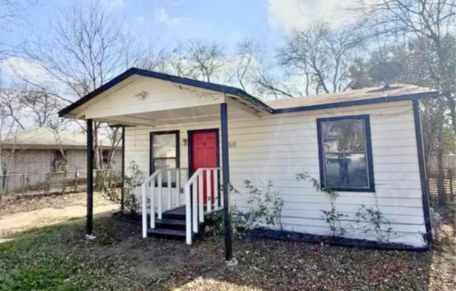 550 Lincolnshire Dr.