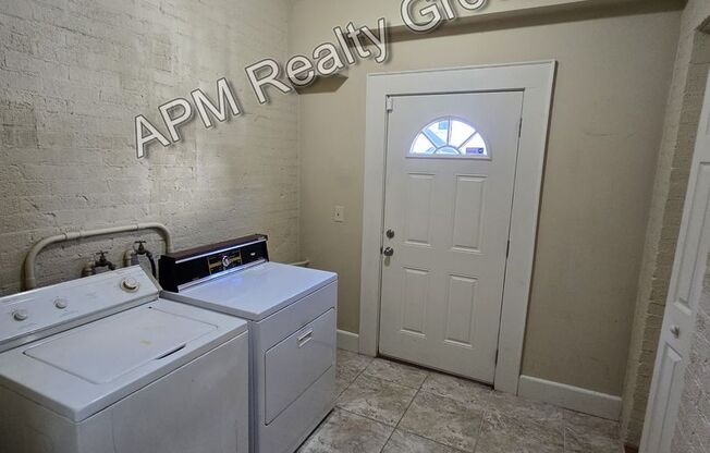 4 beds, 2 baths, $2,200