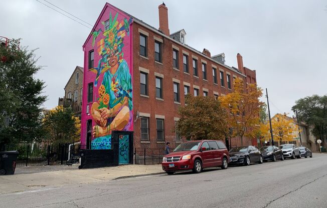 1758 W. 19th St