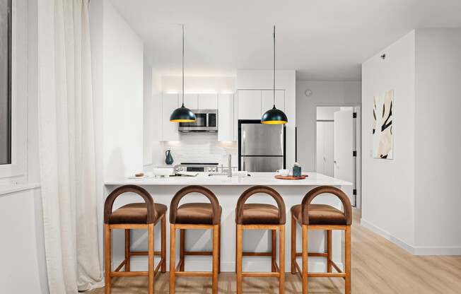 2 beds, 2 baths, $7,305, Unit 1004